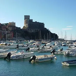 Casa A Nell'antico Borgo Casa vacanze Lerici